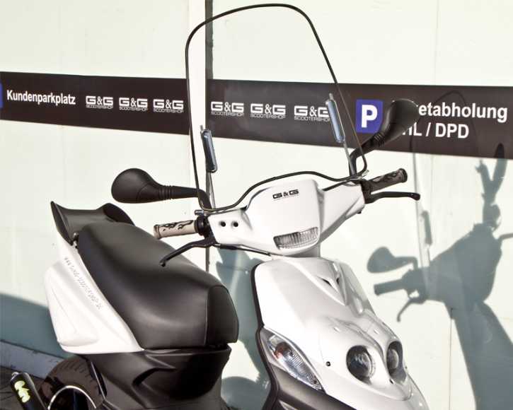 Windschild mit Halterung Universal für Roller Scooter Mofa Quad